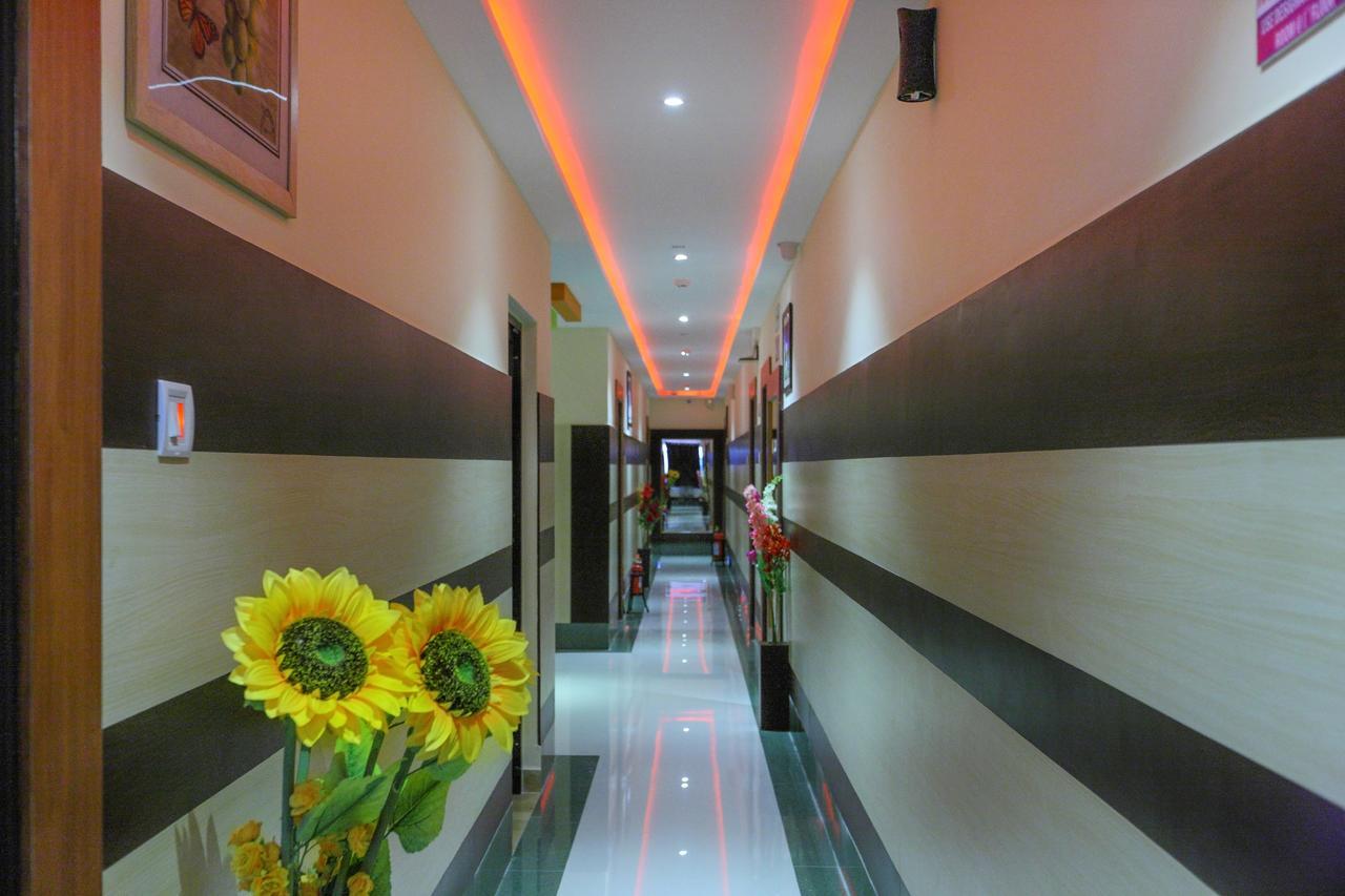 Royal Grand Bed & Breakfast Tambaram Eksteriør bilde